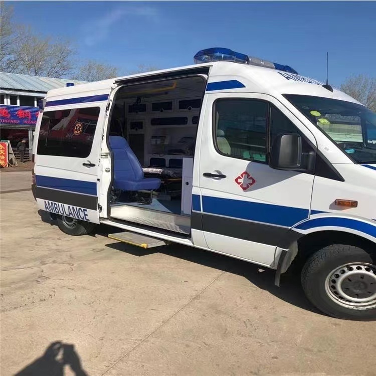 巨鹿私人长途救护车出租转院回家